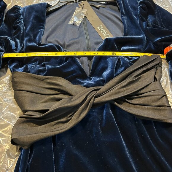 Badgley Mischka Blue Velvet Plunge Neckline Long Sleeve Midi - Picture 9 of 11